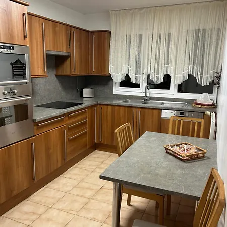 Pres De Paris Et Disneyland Apartment *